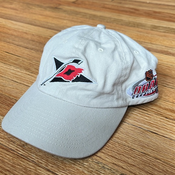 Vintage Carolina Hurricanes Hat / 2004 NHL Draft - Picture 2 of 7